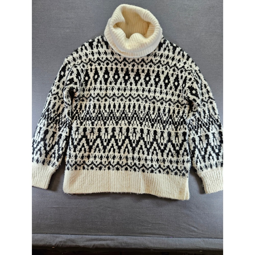 Telluride Clothing Co Womens Medium Fair Isle Turtleneck Sweater Black Cream